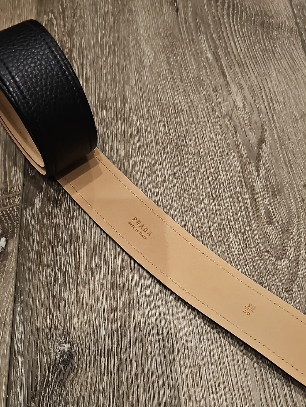 [NEW] PRADA Belt Black Pebbled Leather with Gold-Tone Buckle 90/36